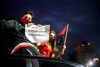 Messi, i tifosi del Newell's sognano: "Torna a casa"