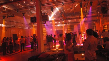 Coronavirus, contagi al Billionaire: la Procura indaga