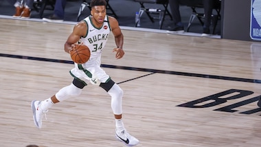 NBA, Milwaukee e Lakers passano il turno. Houston batte OKC