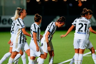 La Juve sa solo vincere, colpo Hurtig a centrocampo