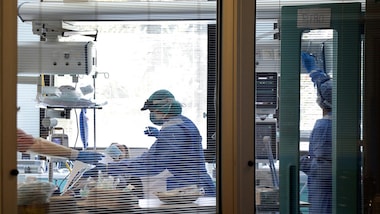 Bucci: “Coronavirus? Terapie intensive come due mesi fa”