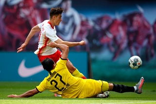 Schick in quarantena, slitta la cessione dalla Roma al Bayer