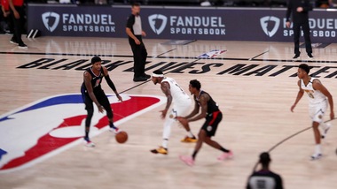 Nba: Toronto vince sulla sirena, Clippers a valanga sui Nuggets