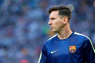 Messi: "Resto al Barcellona, non posso fare causa al club che amo"