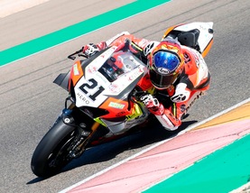 Sbk, GP Teruel: Rinaldi show, dominio assoluto in Gara 1