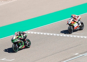 GP Teruel, Gara 2: Rea imprendibile, solo secondo posto per Rinaldi