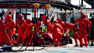 GP Italia, freni Ferrari ko: Vettel costretto al ritiro