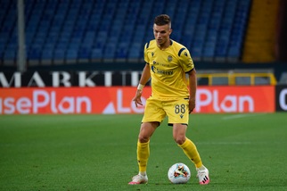 Covid, Verona: positivo Lazovic