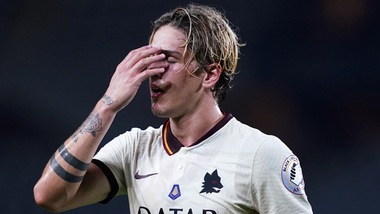 Roma, rinviata l'operazione di Zaniolo