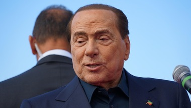 Coronavirus, per Berlusconi notte senza problemi. Atteso il bollettino