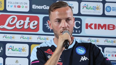 Napoli, senti Rrahmani: "Vogliamo battere tutti, non solo la Juventus"