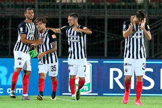 Ascoli, firma Saric: il bosniaco ha firmato un contratto pluriennale