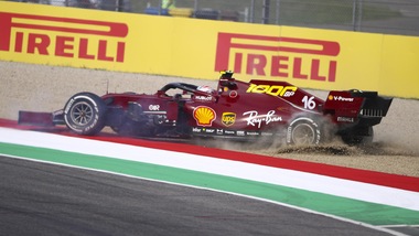 GP Toscana: le Mercedes comandano nelle seconde libere, Leclerc decimo