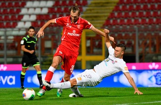 Salernitana, Gyomber ha firmato un contratto triennale