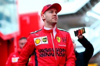Ferrari, Vettel deluso: "Non riesco a guidare bene"