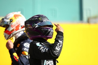 Gp Toscana, Hamilton: "Grande pole su una pista complicata"