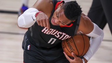 Espn: "E' Chris Paul il sogno di Phoenix. Westbrook, addio a Houston?"