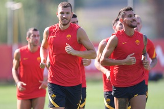 Dzeko-Juve, altro passo avanti. Suarez, c'è ancora una possibilità