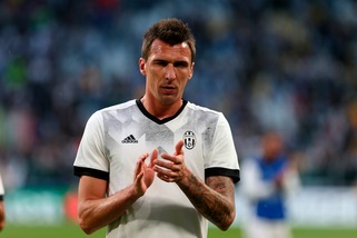 Mandzukic non tornerà in Italia: ha trovato l'accordo con il Fenerbahce
