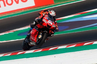 MotoGp, Dovizioso ci crede: "Possiamo giocarci il titolo"