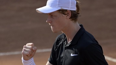 Sinner raggiunge i quarti del torneo di Colonia