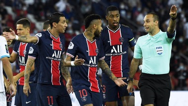 Neymar graziato con due turni di squalifica dopo la rissa in Psg-Marsiglia