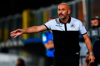 Coronavirus, positivo un calciatore dello Spezia