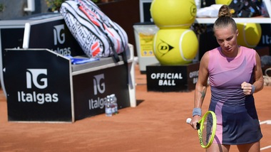 Internazionali d'Italia: Kuznetsova e Muguruza volano agli ottavi