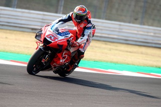 GP Emilia Romagna: Bagnaia da record nelle libere, risale Valentino Rossi sesto