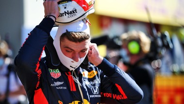 F1 Red Bull, Verstappen incerto sul domani