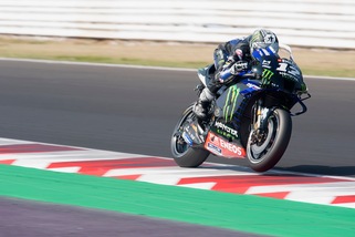 GP Emilia Romagna: Vinales partirà in pole, settimo Valentino Rossi