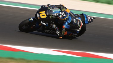 GP Emilia Romagna, pole di Marini in Moto2 con Bezzecchi secondo