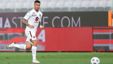 Torino, chiesti per Izzo 20 milioni. L'Inter dice no