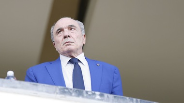 Commisso: "Ho portato il cash in Italia, ma se non me lo fanno spendere..."