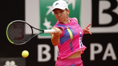 Halep conquista gli Internazionali d'Italia: forfait Pliskova