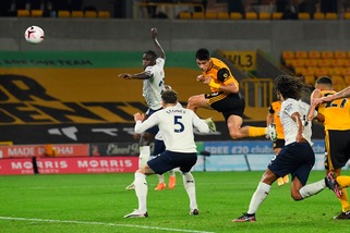 Jimenez non basta ai Wolves: vince 3-1 il City di Guardiola