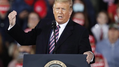 Trump: "Coronavirus? Non colpisce chi ha meno di 18 anni"