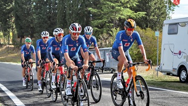 Mondiali a Imola, in pista Suzuki con moto e auto