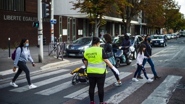 Coronavirus, Francia respinge richiesta di rinvio delle misure: "Non possiamo aspettare"