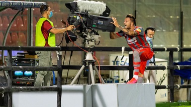 Il Chievo accoglie Mogos: ufficiale il trasferimento dalla Cremonese