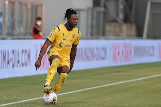 Adjapong è del Lecce: il terzino lascia il Sassuolo