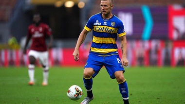 Stop Kurtic, il Parma: "Serve un chiarimento ufficiale su squalifiche e liste"