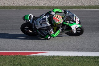 Gp Catalogna, Binder vince in Moto3: sul podio Arbolino e Foggia