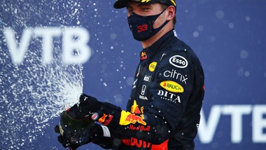 Gp Russia, Verstappen: "Soddisfatti di chiudere in mezzo alle Mercedes"