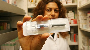 Coronavirus, il vaccino contro l'influenza riduce contagi e mortalità