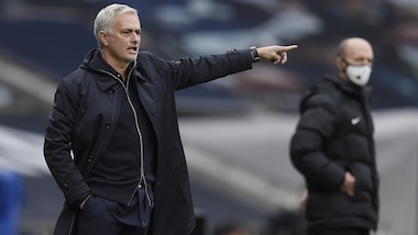 Tottenham, Mourinho: "Riserve in Coppa di Lega, troppo importante l'Europa League"