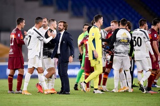 Pirlo ai giocatori: “Fate come Ronaldo”