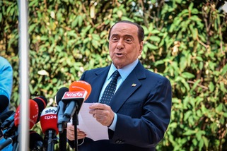 Monza, gli auguri a Berlusconi: "Lo aspettiamo allo stadio"