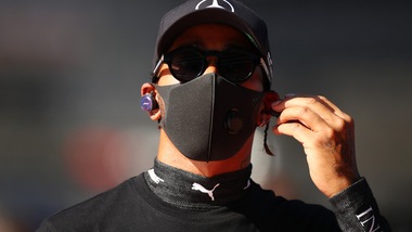 F1, Hamilton: "Ho sbagliato, metto passione in quello che faccio"