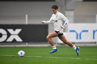 Juve-Napoli, Pirlo con il dubbio Dybala